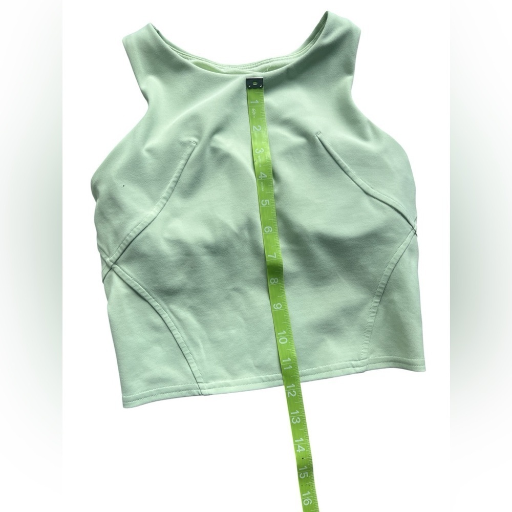 LuLuLemon Cropped Tank Top Size 2 Light Green - Picture 3 of 4